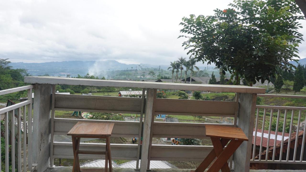 Le Desa Resort Syariah Wonosobo Exterior photo