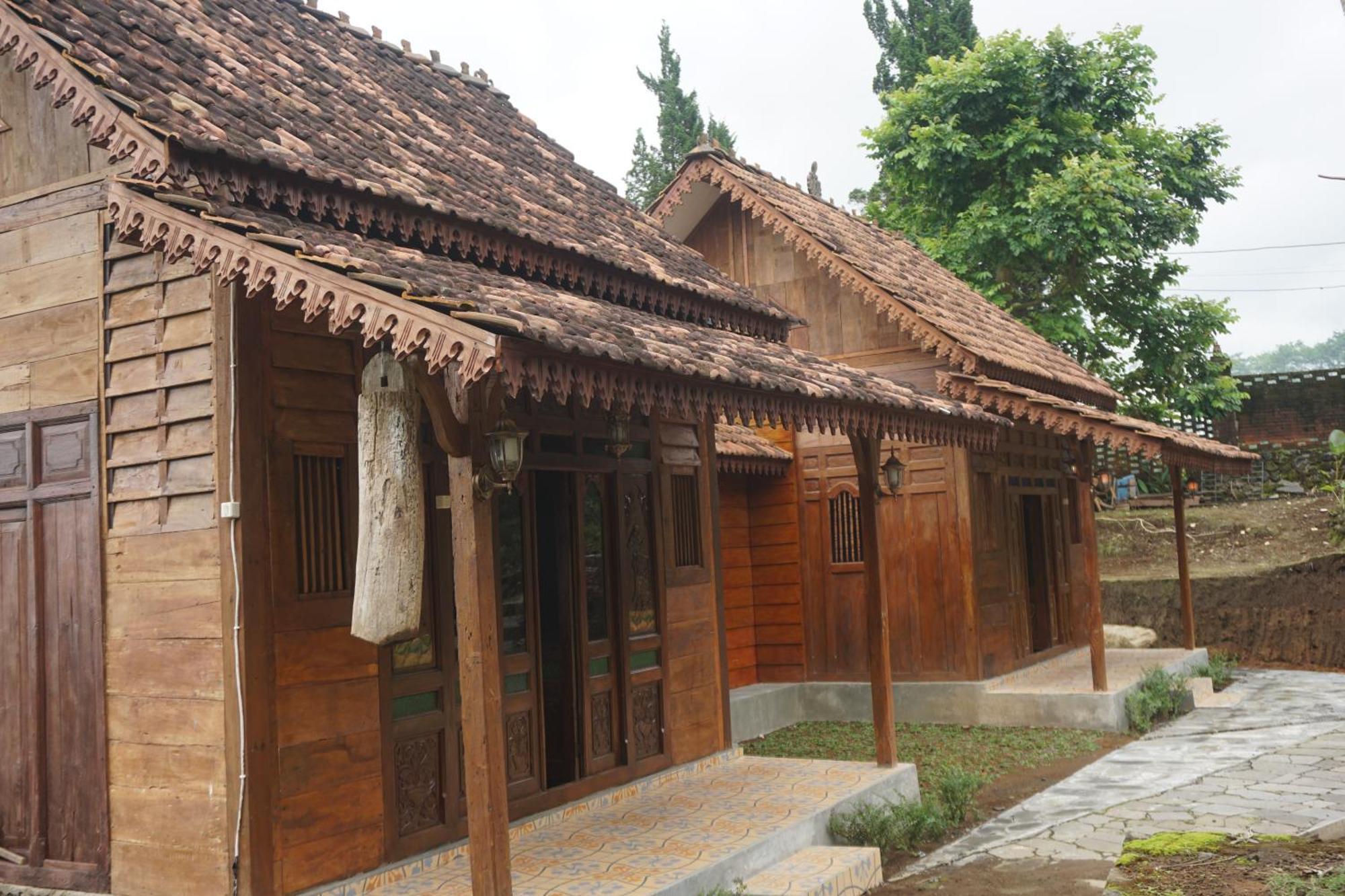 Le Desa Resort Syariah Wonosobo Exterior photo